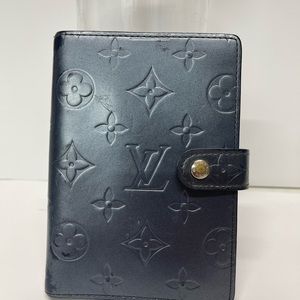 Louis Vuitton Small Ring Agenda Cover in Blue Vernis Monogram